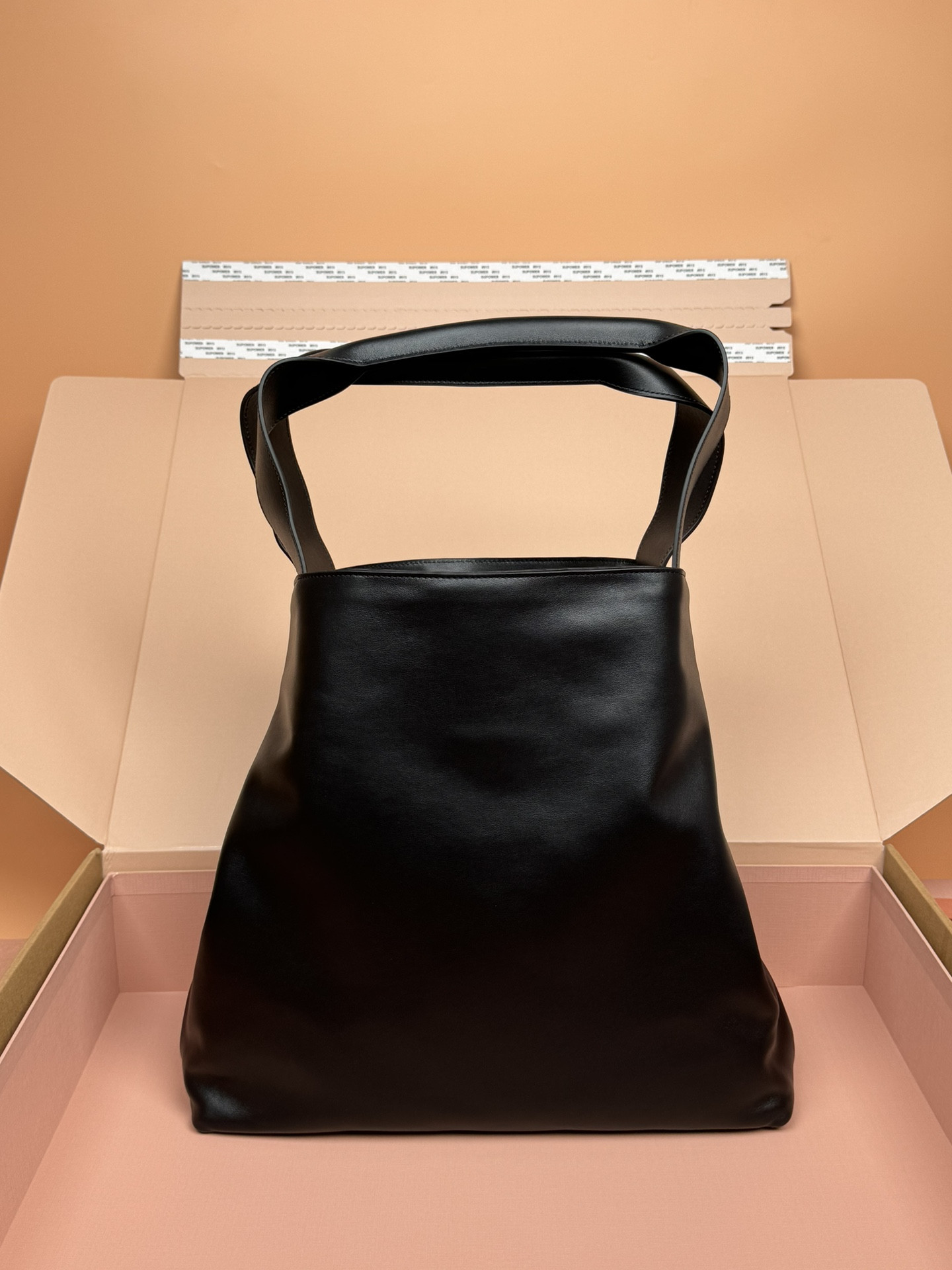 M1v M1v leather hobo bag 39x38.5x11cm