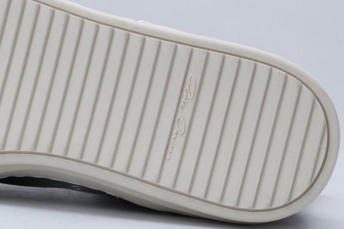 R1ck owen.s sneaker