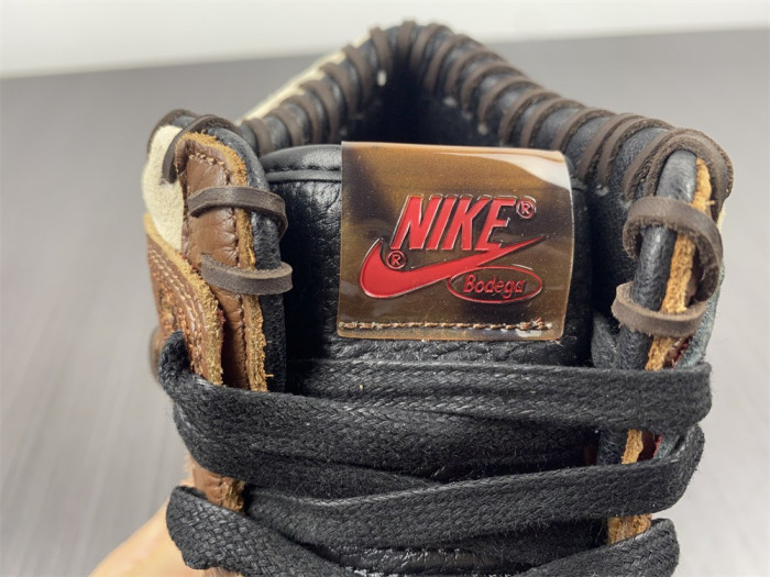 Bodega x Dunk High ‘Legend’ CZ8125-200