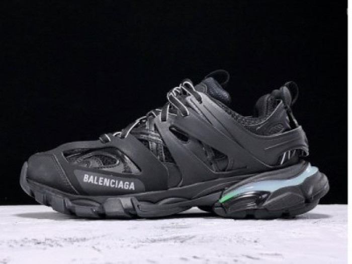 Ba1en*iaga sneaker tess.s.gomma black 555036w2gb11000