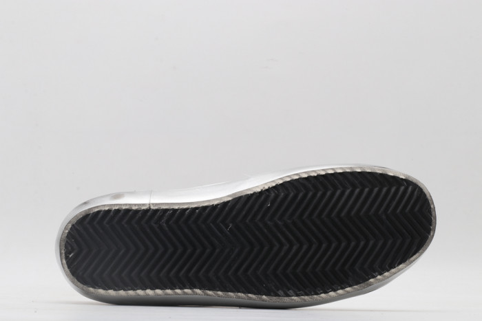 GGD SNEAKERS