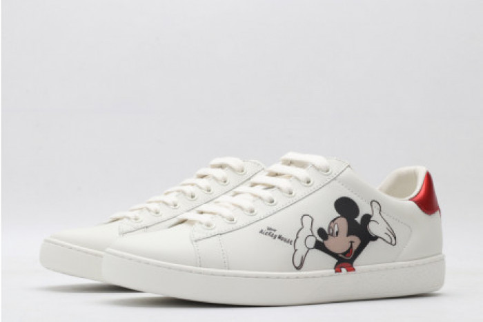 disney & G*u*i