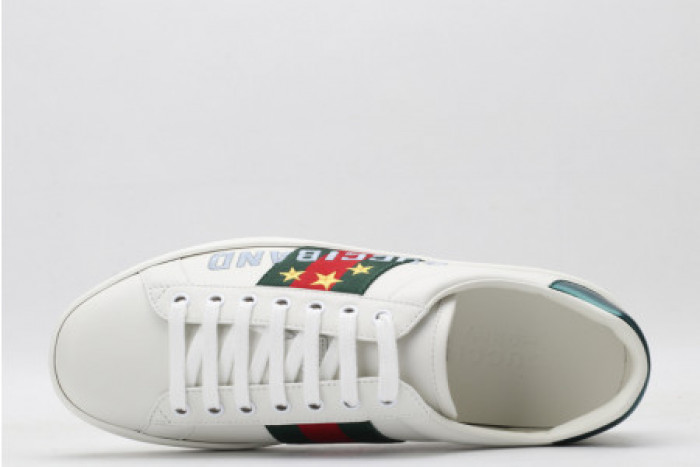 G*u*i ace embroidered low-top sneaker 603693 0fi10 9069