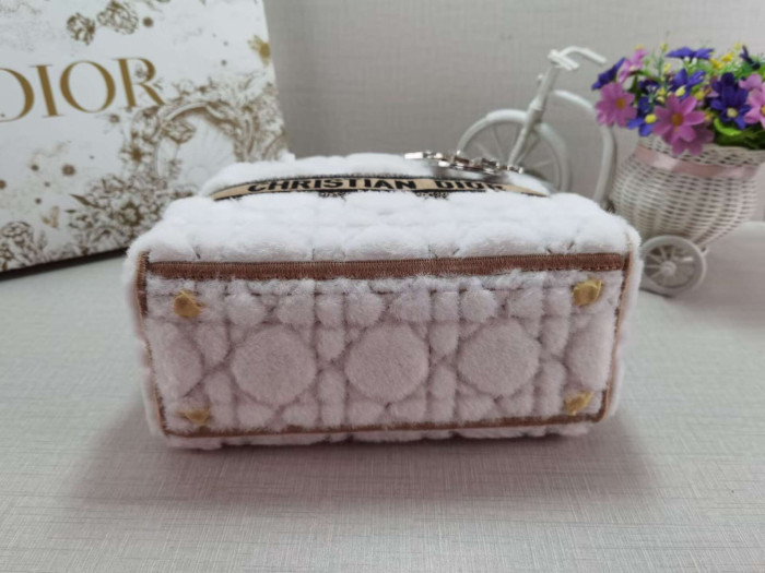 D10r bag