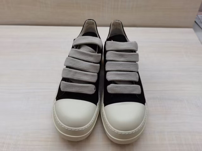 R1ck owen.s sneaker