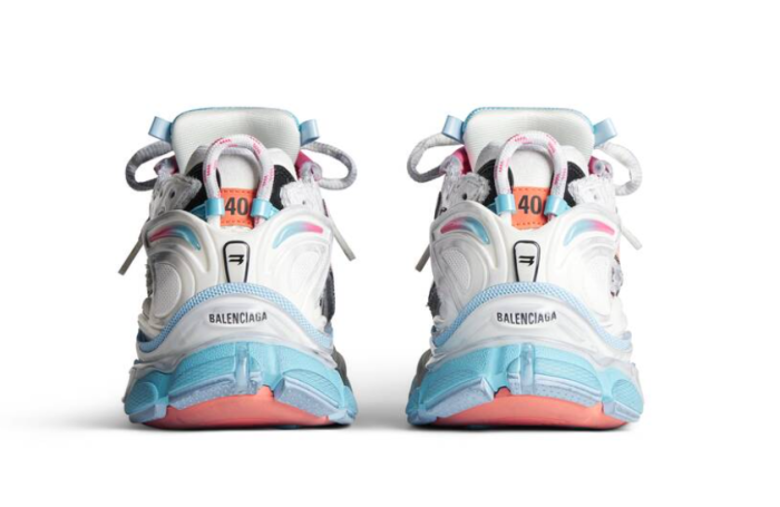 Ba1en*iaga runner panelled sneakers