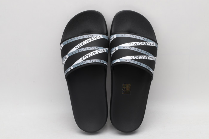 BLCG SLIPPERS