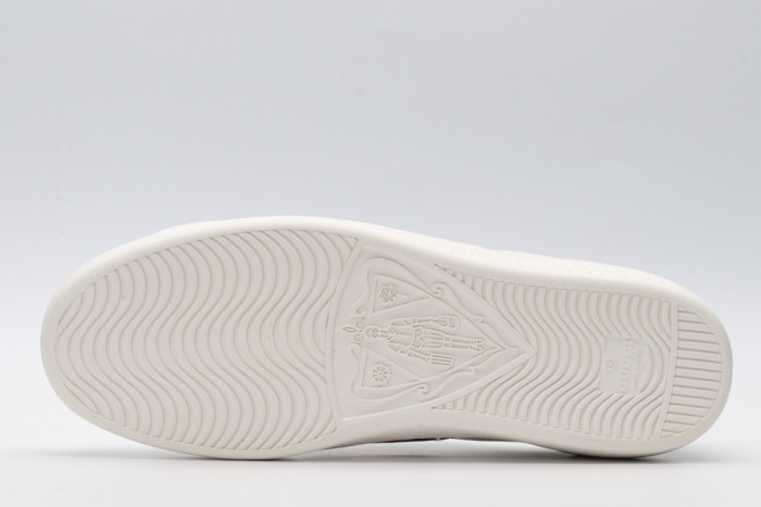 G*u*i low-top sneaker