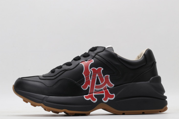 G*u*i rhyton trainer sneaker