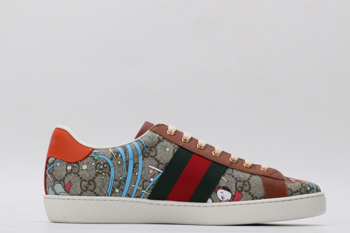 G*u*i low-top sneaker