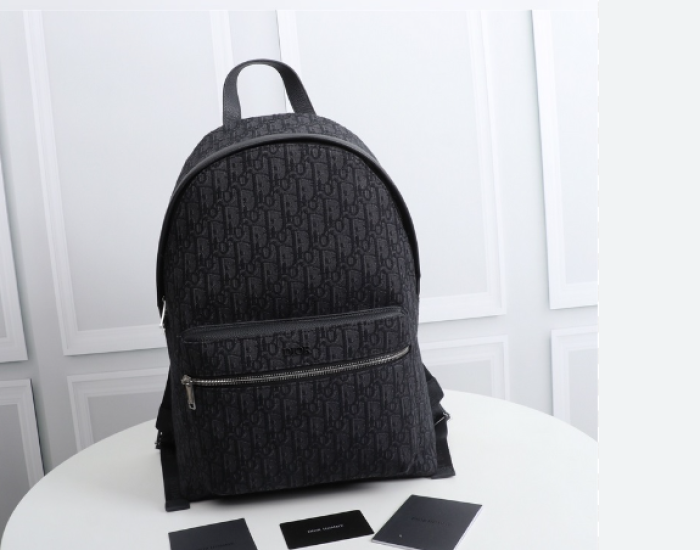 chr1st1an D10r bag