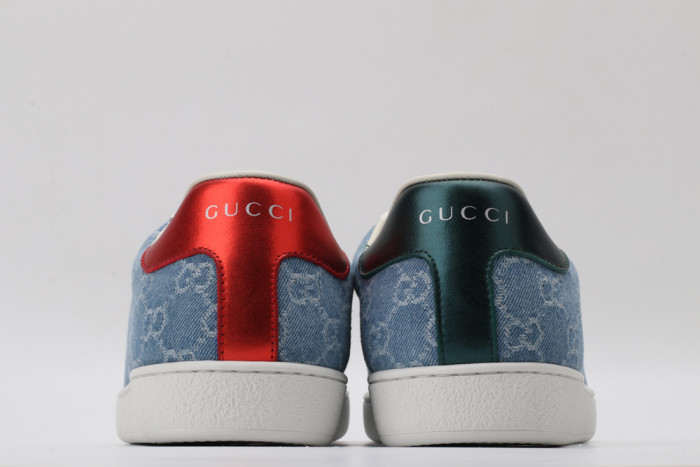 G*u*i low-top sneaker
