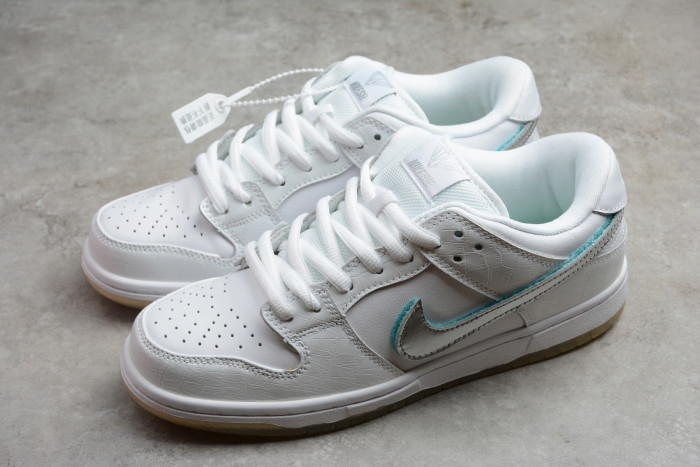 nike sb dunk low di*m*nd S*pply co white di*m*nd bv1310-100