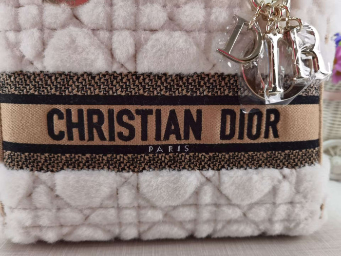 D10r bag