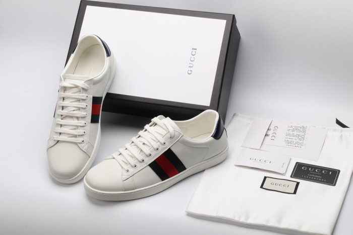 G*u*i low-top sneaker