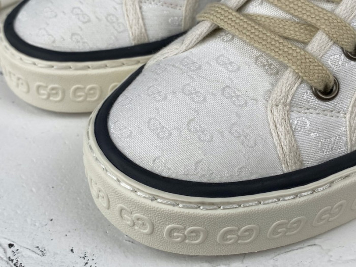 G*u*i tennis 1977 sneaker 606111 99w90 9085