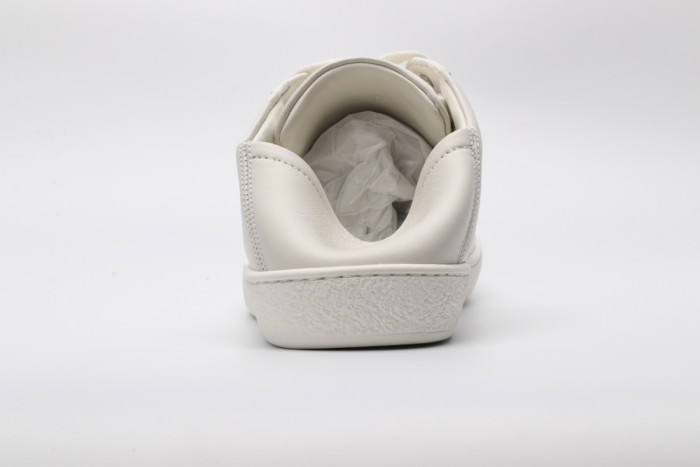 G*u*i low-top sneaker