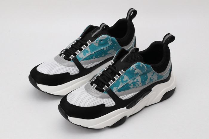 DR B22 SNEAKER