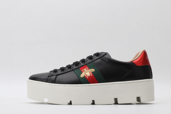 G*u*i low-top sneaker