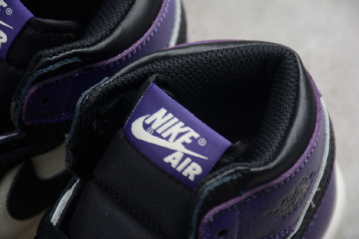 KIDS AIR JORDAN 1 RETRO HIGH OG ‘COURT PURPLE’ 555088-501