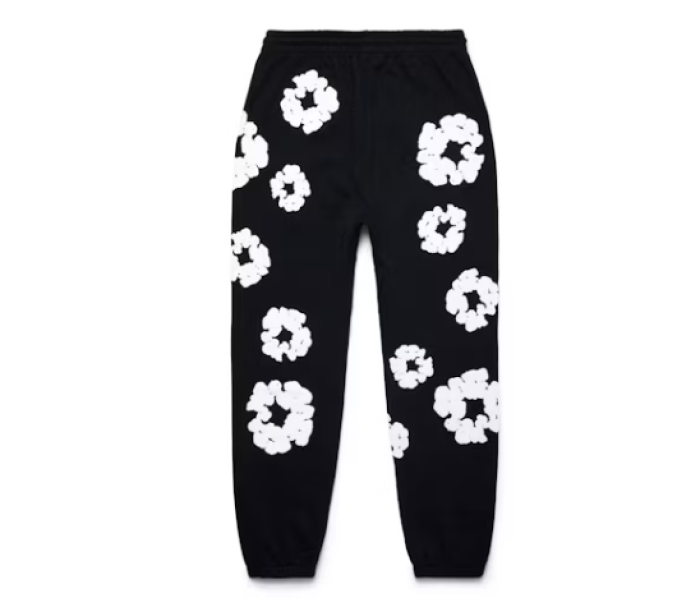 De*1m tears the cotton wreath sweatpants