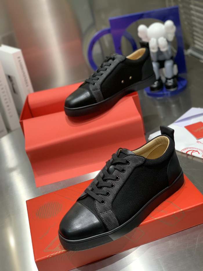 Chr1st1an louboutin l0vis junior spikes