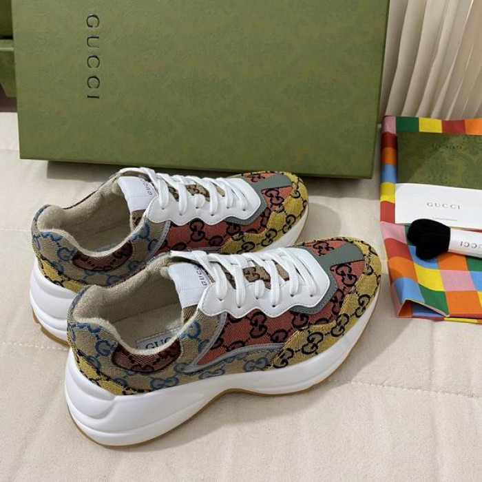 G*u*i sneaker