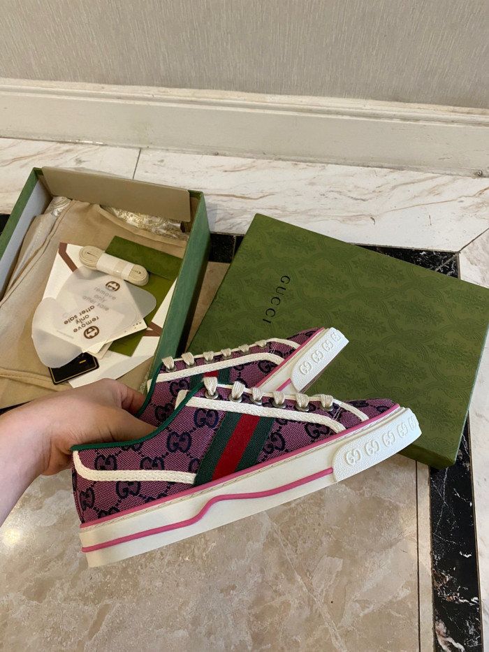 G*u*i tennis 1977 sneaker
