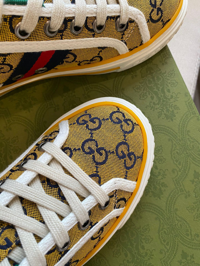 G*u*i tennis 1977 sneaker