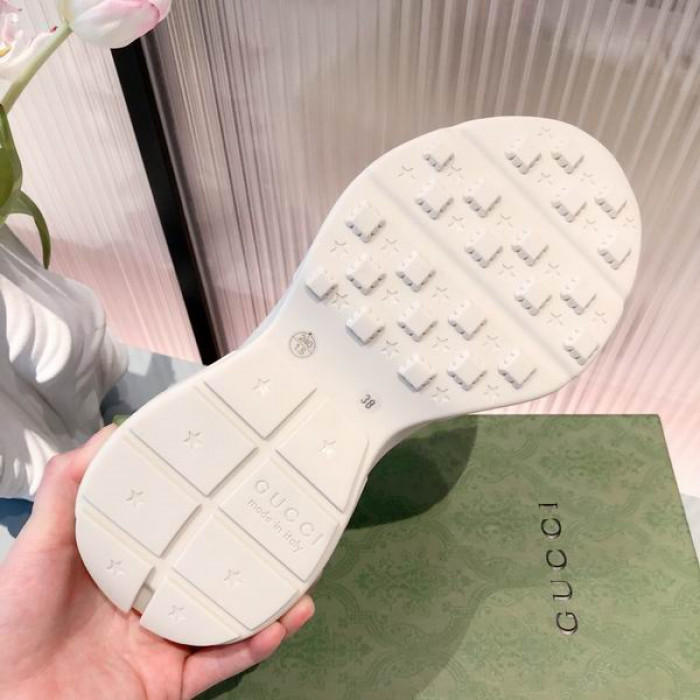 G*u*i sneaker