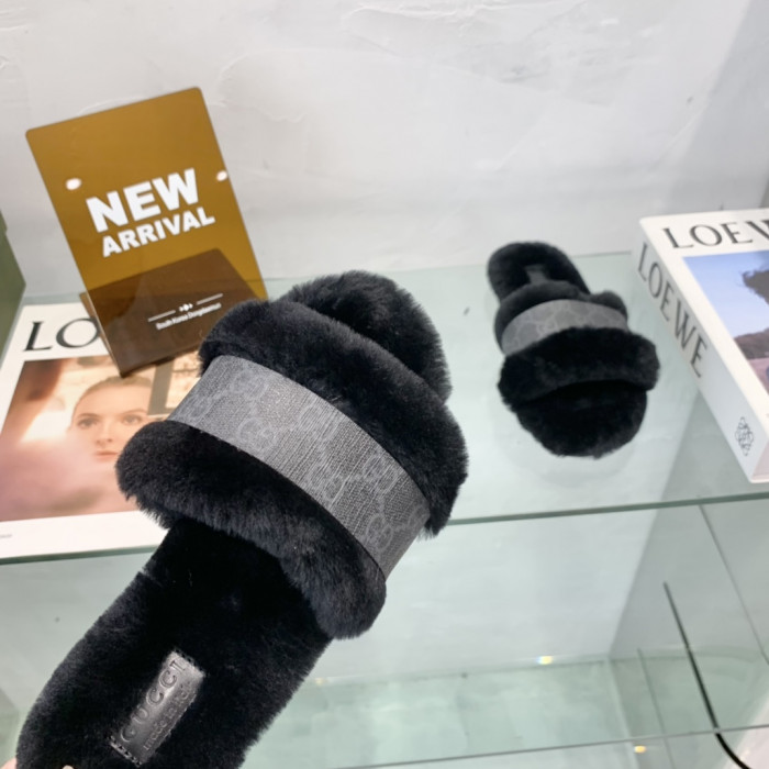 G*u*i slipper