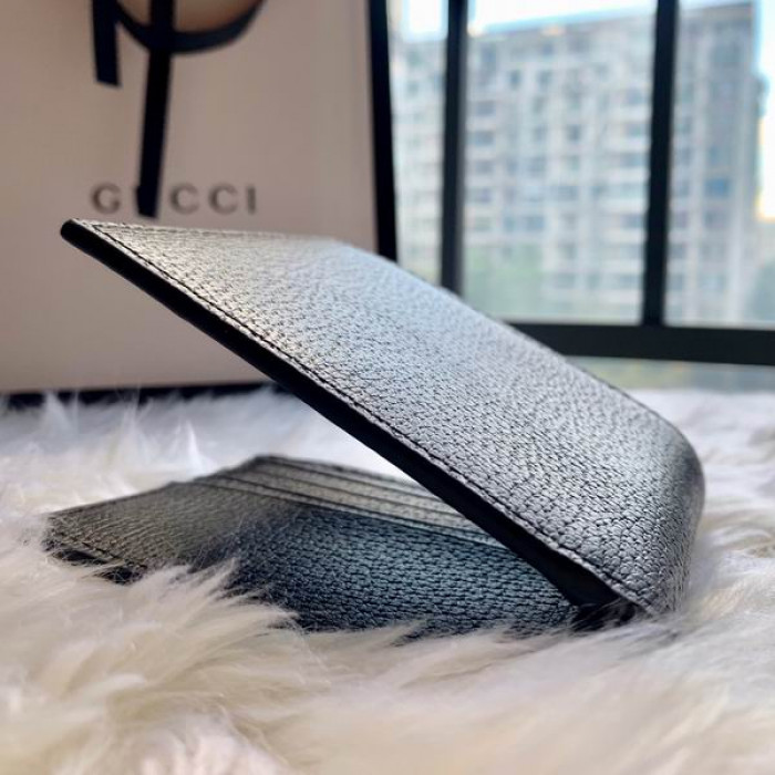 G*u*i wallet 428726 11*9