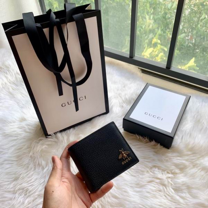 G*u*i wallet 523664 11*9