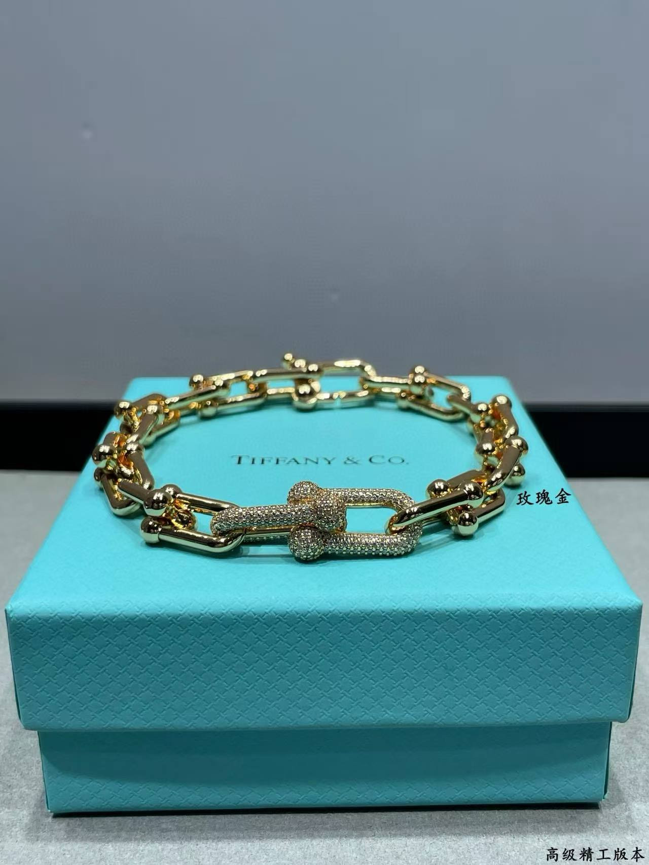 T*f*ny & co. hardwear link bracelet