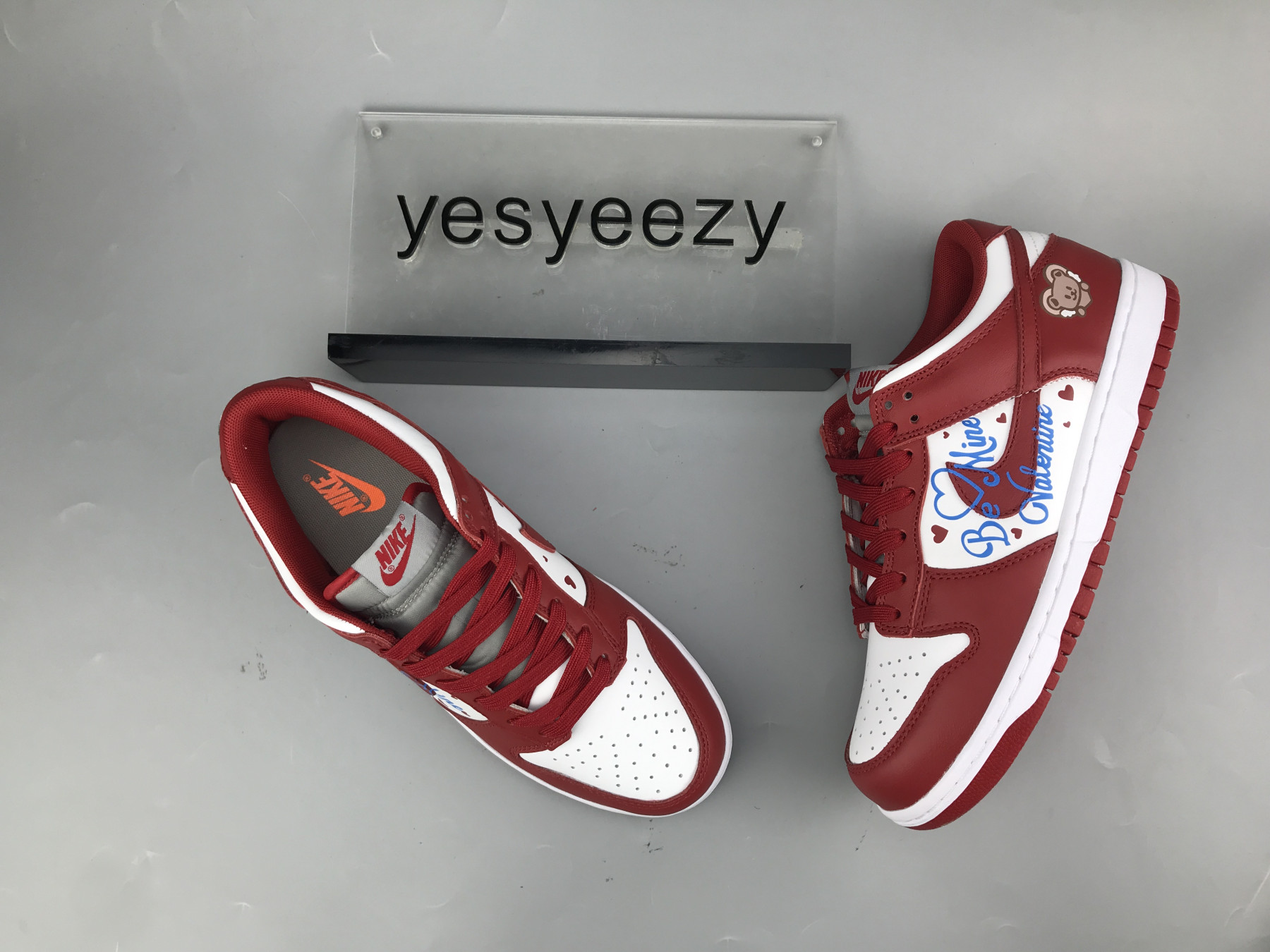 UA NIKE DUNK LOW SP 