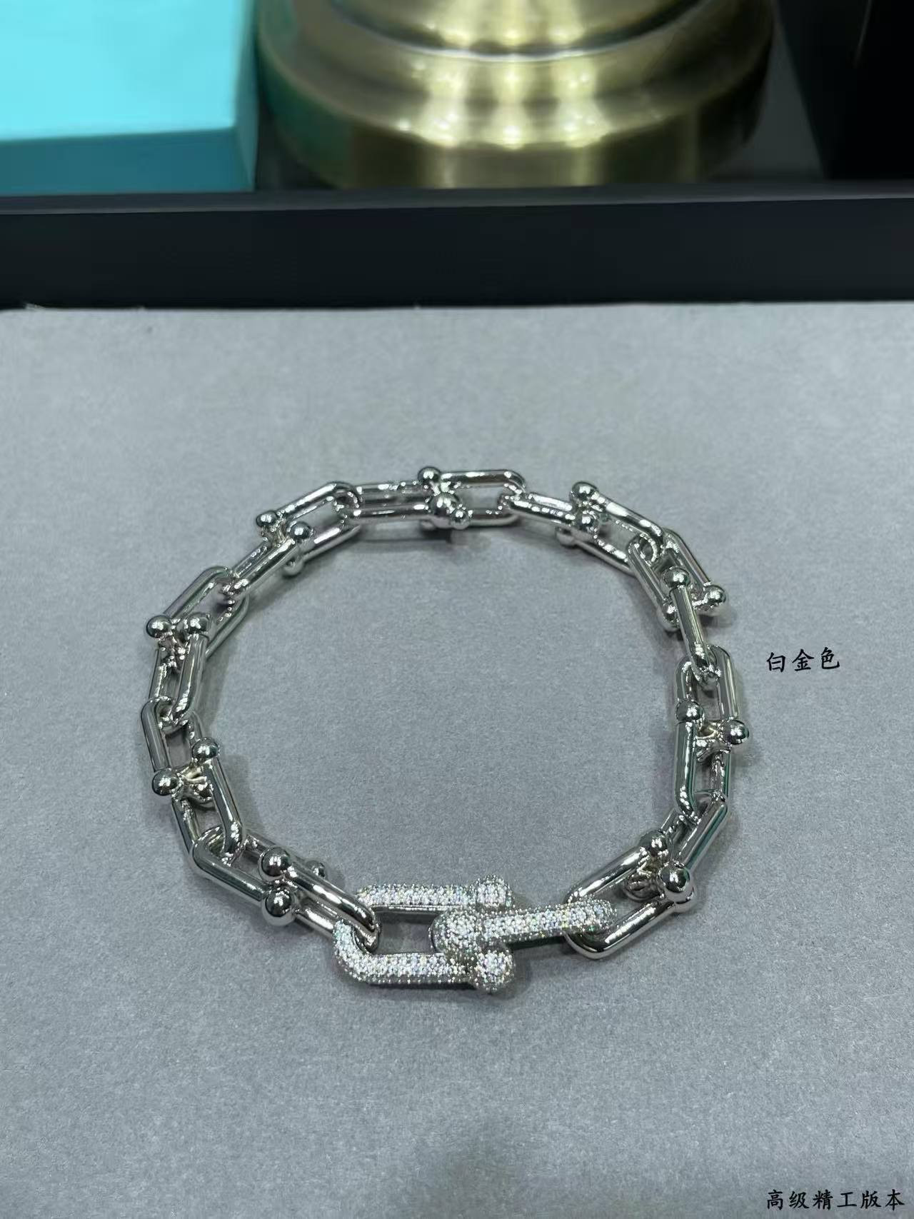 T*f*ny & co. hardwear link bracelet