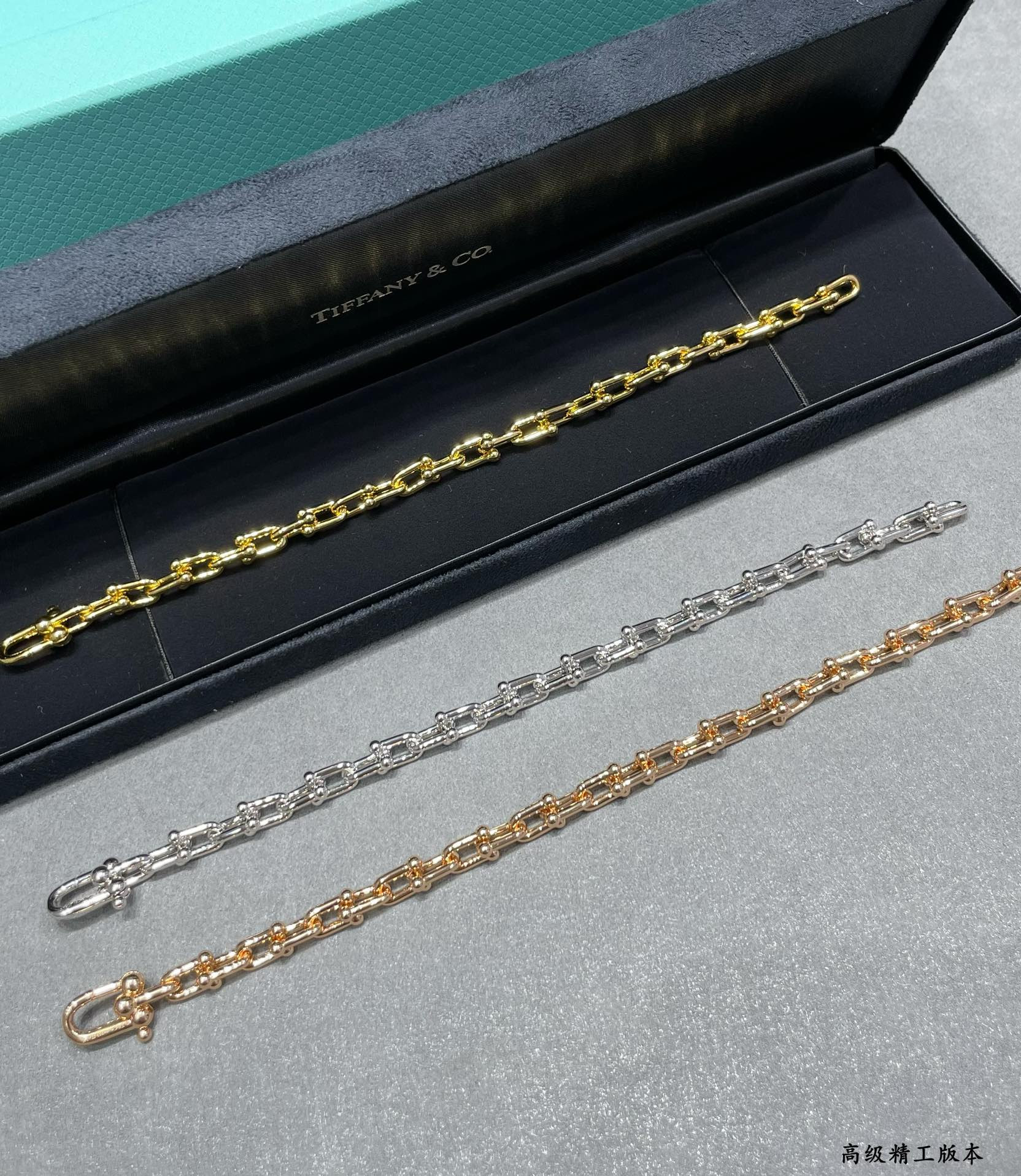 T*f*ny & co. u-link chain bracelet