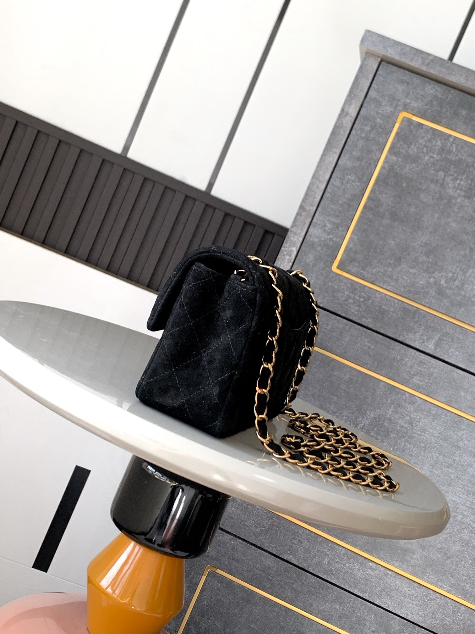 Ch**el MINI CLASSIC 11.12 HANDBAG 20 12×20×6cm
