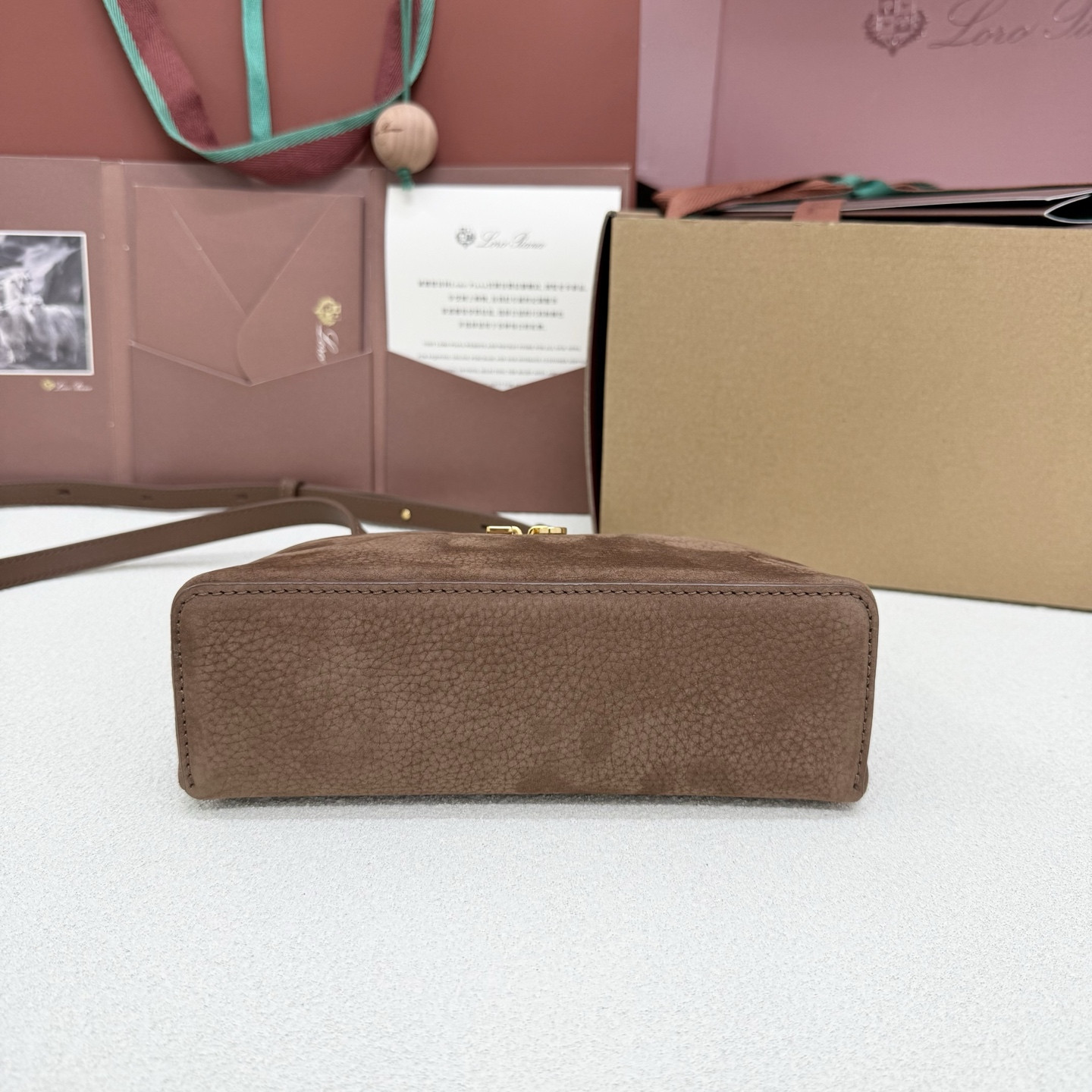 L0r0 P1ana extra pocket l19 11 x 19 x 6.5 cm